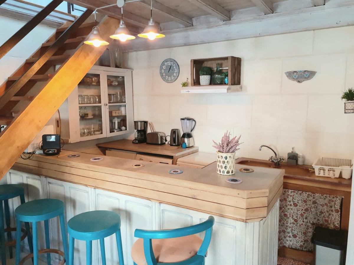 La Capucinette A L'Ombre Du Marronnier Villa Maussane les Alpilles Luaran gambar